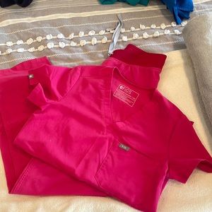 Figs Catarina top, Livingston pants size XXS